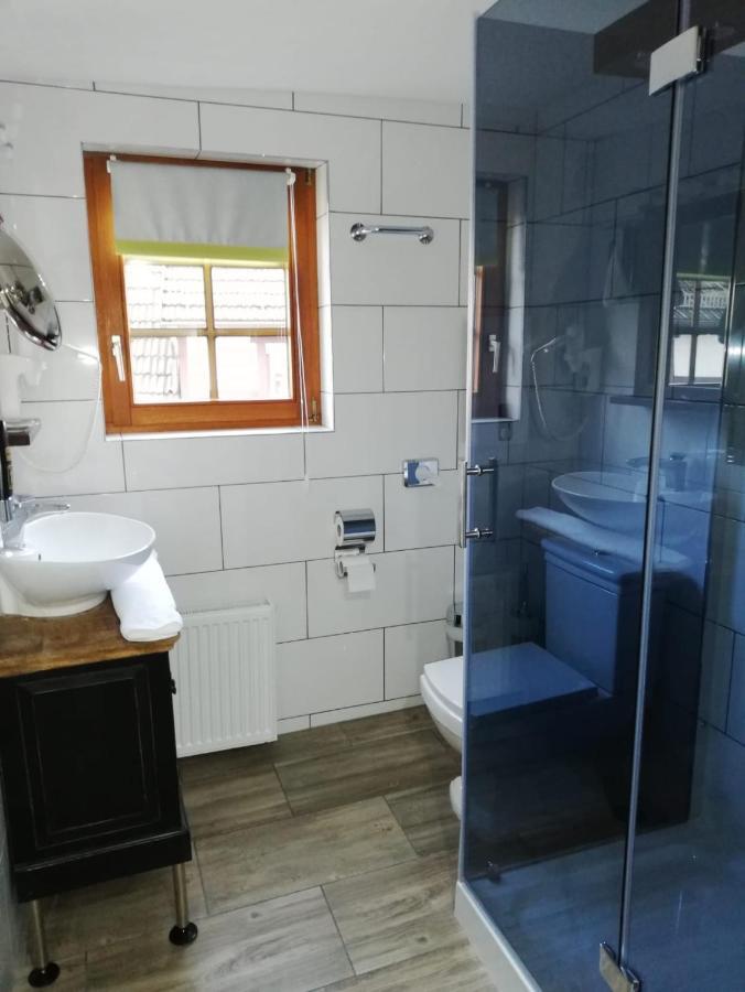 RISA Hotels, Landgasthaus Zum Kreuz - Self Check In Gaggenau Exterior foto